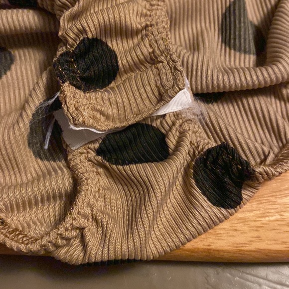 NWOT NASTY GAL polka dot bodysuit size women’s 4 - Picture 9 of 10